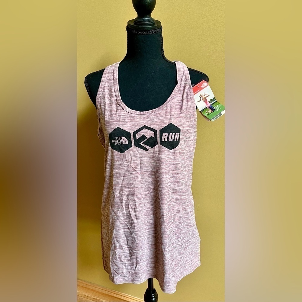 NWT The North Face FlashDry Running Tank Top XL Pink Mountain Athletics Workout